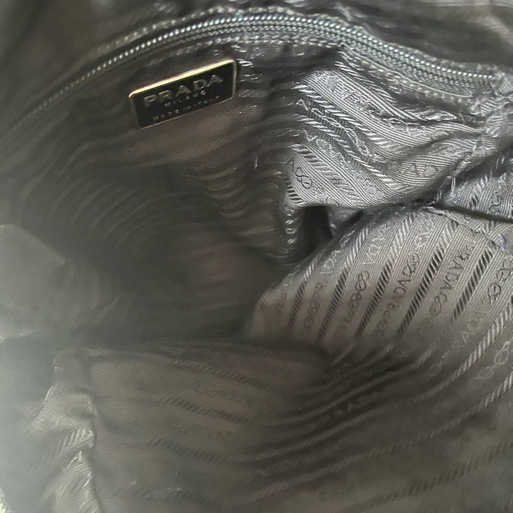 Vintage authentic Prada Black Leather Backpack - Picture 6 of 7